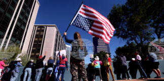 Бюджетната парализа в САЩ започна; надеждите са да продължи кратко