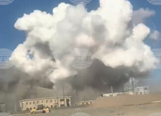 Двама загинали и 66 ранени при експлозия в завод за стомана в Северен Китай