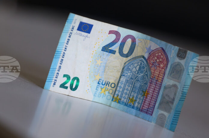 Еврото запазва позиции спрямо долара в междубанковата търговия във Франкфурт Еврото запазва позиции спрямо долара в междубанковата търговия във Франкфурт