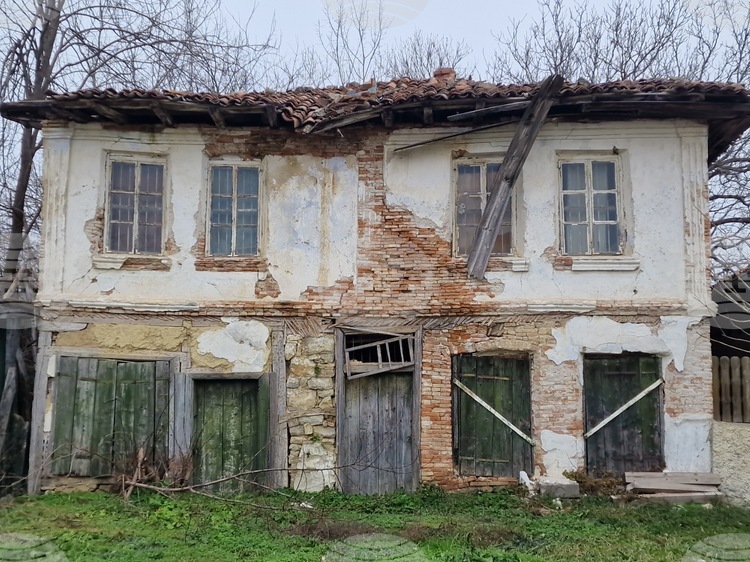 Филм, изложба и архитектурна работилница във Велико Търново насочват вниманието на обществеността към пустеещи селища и махали