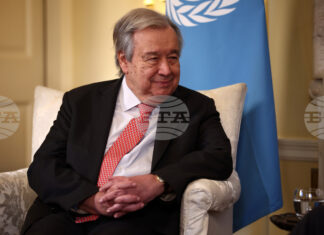 Генералният секретар на ООН заяви, че световните проблеми няма да бъдат решени от една-единствена сила, която "да командва"