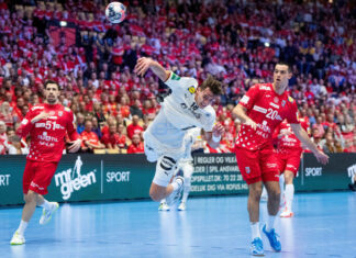 Германия надви Хърватия и се класира за четвърти път в историята на финал на европейски първенства по хандбал за мъже