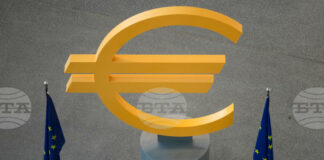 Главният икономист на ЕЦБ предупреждава за рисковете от натиск върху УФР