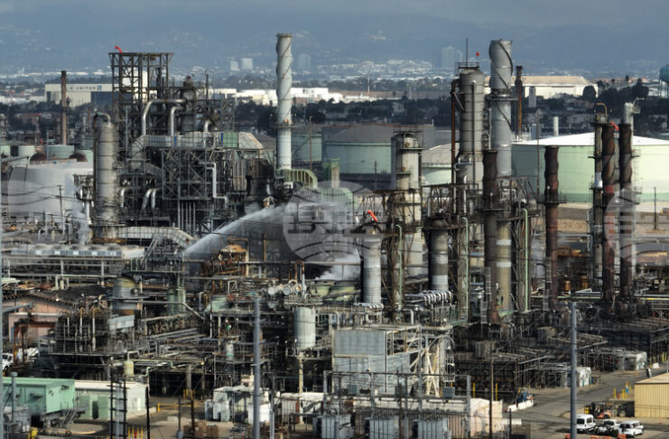 Главният прокурор на щата Мичиган заведе дело срещу петролни компании заради ограничаване на конкуренцията от ВЕИ