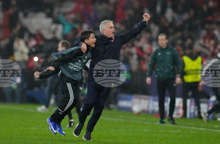 Гол на вратаря на Бенфика Анатолий Трубин с глава в последните секунди срещу Реал Мадрид класира тима от Лисабон напред в Шампионската лига