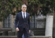 Андрей Гюров