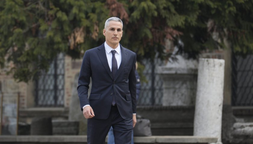 Президентът Илияна Йотова продължава консултациите за назначаване на служебен министър