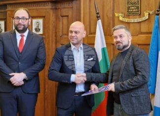 Идеен проект за изграждане на филиал на Държавния куклен театър – Пловдив в район „Тракия“ беше представен днес