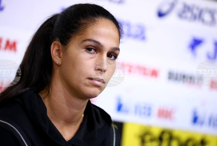 Изабелла Шиникова ще играе на полуфиналите на сингъл на турнир по тенис в Египет