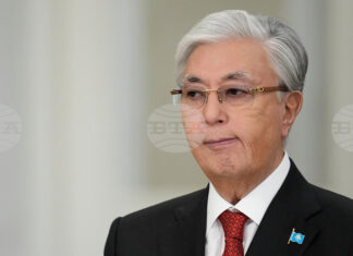 Казахастан обяви, че президентът му Токаев е приел поканата на Тръмп да влезе в Съвета за мир за ивицата Газа