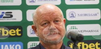 Лудогорец трябва да използва силните си страни и да атакува на "Айброкс", заяви старши треньорът Пер-Матиас Хьогмо