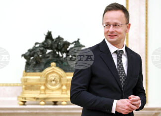 МТИ: Започва нова ера в унгарско-чешките отношения, заяви унгарският външен министър Петер Сиярто МТИ: Започва нова ера в унгарско-чешките отношения, заяви унгарският външен министър Петер Сиярто