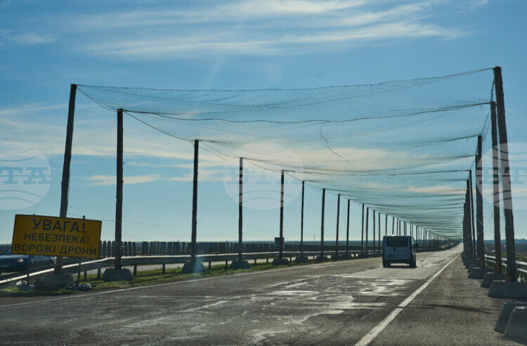 Назначеният от Русия губернатор на Херсонска област заяви, че 24 души са загинали при удари по време на новогодишните празненства
