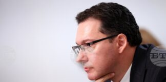 Не можем да бягаме от инициативи на САЩ, каза министърът в оставка Даниел Митов за присъединяването на България към Съвета за мир