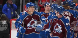 Нейтън Маккинън вкара два гола за победа на Колорадо Аваланш срещу Вашингтон Кепиталс в НХЛ