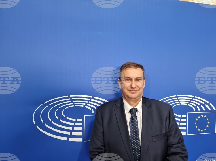 Днес в Европейския парламент ще се проведе дебат относно нелегалната