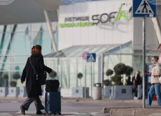 Няма отменени полети от и до летище "Васил Левски" – София заради силния вятър Няма отменени полети от и до летище "Васил Левски" – София заради силния вятър