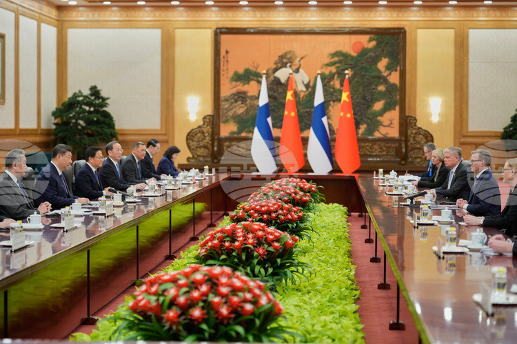 Днес китайският президент Си Цзинпин прие в Пекин финландския премиер