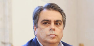 ОБНОВЕНА Опазването на изборите минава през промени в Изборния кодекс, които се надяваме да се случат до края на месеца, каза Асен Василев