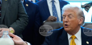 ОБНОВЕНА Тръмп заяви в интервю за Ройтерс, че синът на иранския шах изглежда много симпатичен, но не знае каква роля би играл в страната си