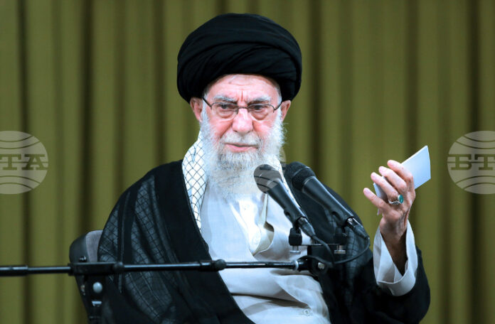 ОБОБЩЕНА
                                                                                                Али Хаменей заяви, че Тръмп е "престъпник", отговорен за жертви и щети в Иран