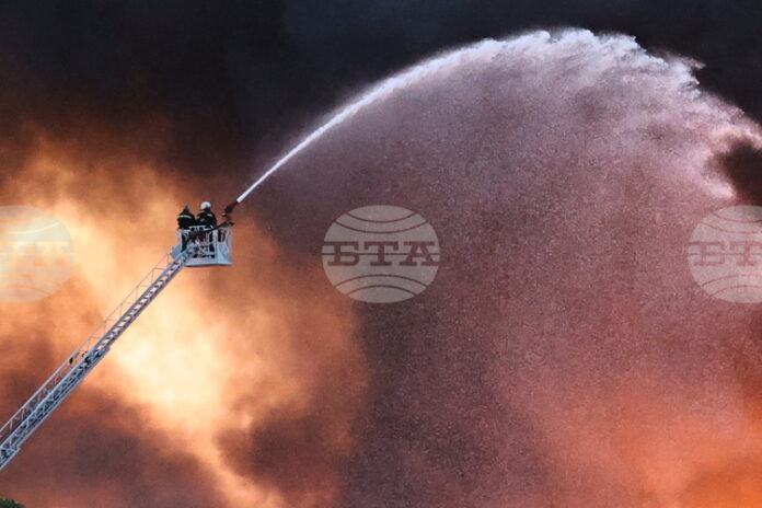 Общо 88 пожара са потушени през изминалото денонощие, пострадал е един човек