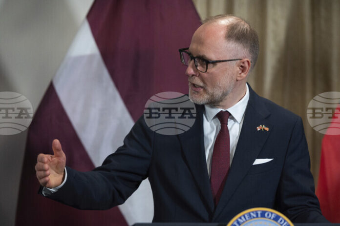 ОБЗОР
                                                                                                За Нова година Латвия завърши ограда за 186 милиона евро на границата с Русия