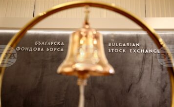 Основният индекс на БФБ нарасна с над 21 на сто в първите две търговски седмици след приемането на еврото