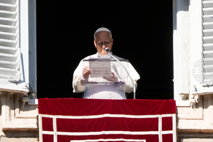 Според Светия отец тези нападения тежко засегнаха цивилното население на