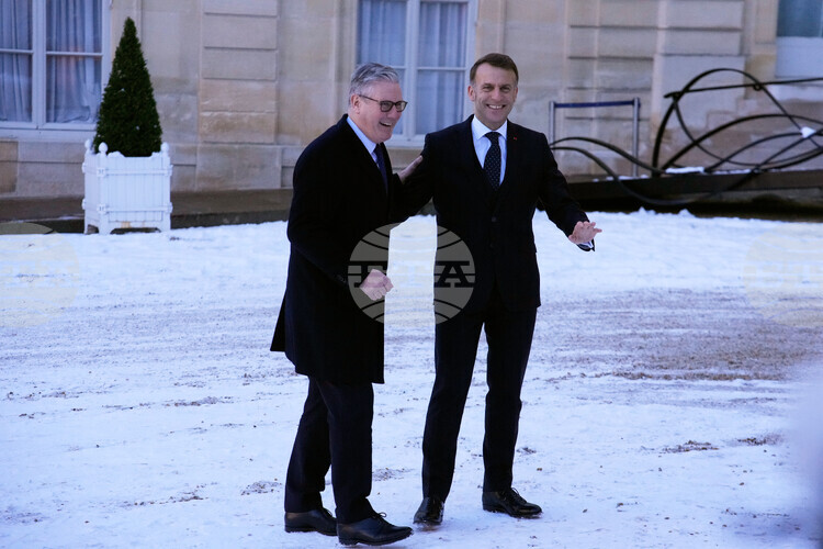 Париж, Лондон и Киев подписаха съвместна декларация за намерения за бъдещо разполагане на многонационални сили в Украйна