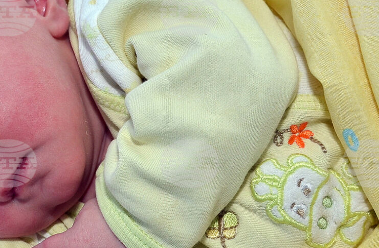 Първото бебе за 2026 г. в "Майчин дом" се е родило 35 минути след полунощ, през 2025 г. са проплакали 3043 деца