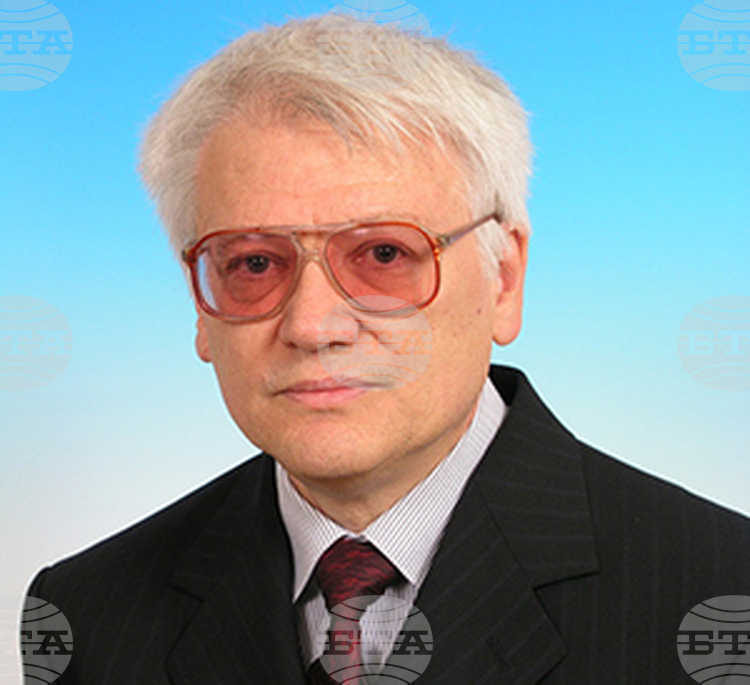 Почина чл.-кор. проф. Емил Хорозов - дългогодишен преподавател във Факултета по математика и информатика на Софийския университет