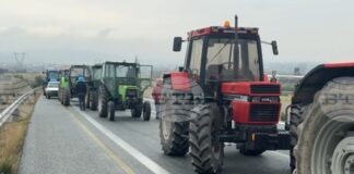 Поради блокада от гръцките фермери ще има затруднения при преминаването през всички гранични преходи с Гърция