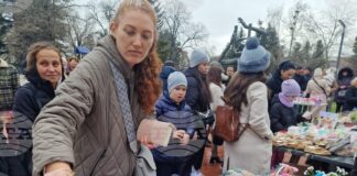 Повече от 6000 евро събраха в Търговище на благотворително хоро с базар в подкрепа на лечението на шестгодишно дете