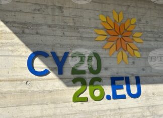 Повечето от незаконните имигранти в Кипър избират да напуснат страната доброволно