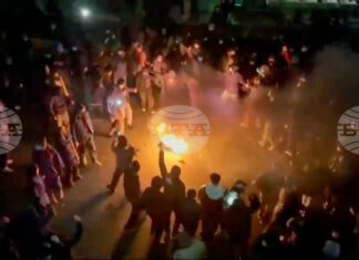 ПРЕГЛЕД НА ПЕЧАТА
                                                                                                Американски и британски издания коментират протестите в Иран и възможността за намеса на САЩ