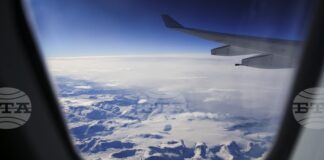 ПРЕГЛЕД НА ПЕЧАТА 
                                                                                                Кризата около Гренландия вече е тук, пишат западни медии