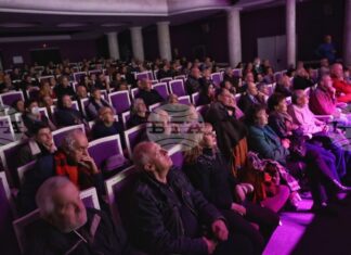 През 2024 г. 84 кина са работили в различни населени места в страната, съобщи НСИ в днешния Ден на българското кино През 2024 г. 84 кина са работили в различни населени места в страната, съобщи НСИ в днешния Ден на българското кино