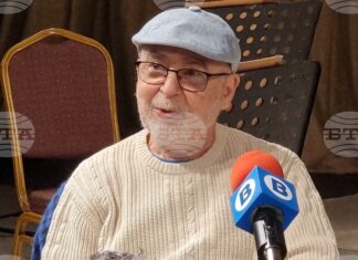 Президентът Илияна Йотова поздрави българския композитор Митко Щерев по повод 80-ата му годишнина