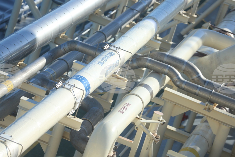 От днес природният газ намалява цената си с 3 3