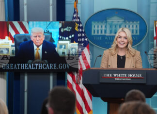 Разполагането на европейски войници в Гренландия няма да промени намерението на Тръмп да поеме контрол над острова, заяви Белият дом Разполагането на европейски войници в Гренландия няма да промени намерението на Тръмп да поеме контрол над острова, заяви Белият дом