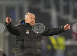 Румънският треньор Дан Петреску провежда курс на химиотерапия Румънският треньор Дан Петреску провежда курс на химиотерапия