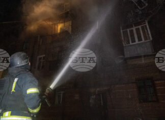 Русия атакува Украйна със 102 дрона и две балистични ракети "Искандер" тази нощ, заяви Киев; Москва съобщи, че е свалила 52 украински дрона