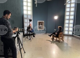 С нов проект галерията в Казанлък провокира публиката си да общува с изкуството С нов проект галерията в Казанлък провокира публиката си да общува с изкуството