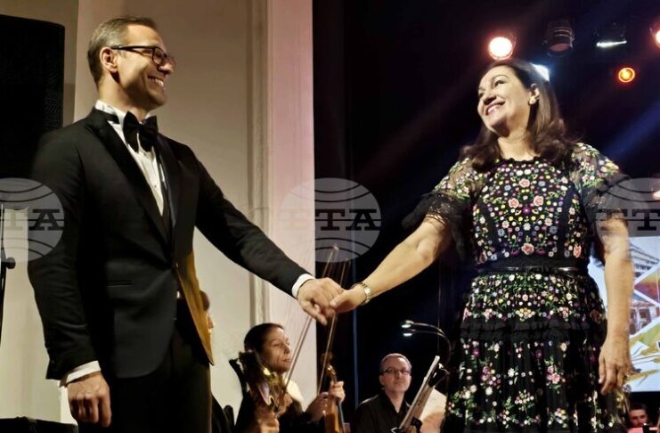 С празничен концерт “Усещане за мюзикъл” и фотоизложба Генерал Тошево отбеляза 66 години от обявяването си за град