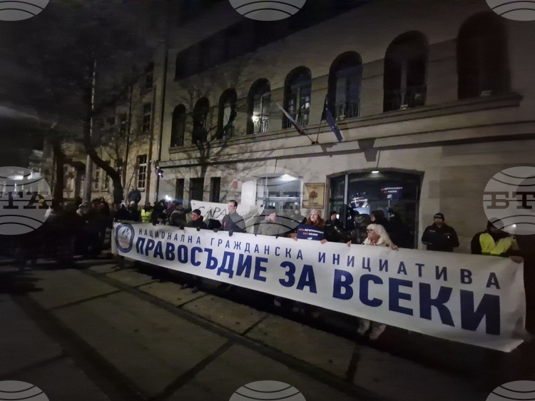 Протестът с искане за оставка на временно изпълняващия длъжността главен