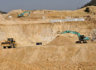 САЩ планират да вложат 1,6 млрд. долара в американска компания за редкоземни метали, пише „Файненшъл Таймс“