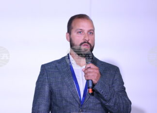 Сметосъбирането в "Люлин" е добро, отпадъците се извозват, заяви кметът на столичния район Георги Тодоров Сметосъбирането в "Люлин" е добро, отпадъците се извозват, заяви кметът на столичния район Георги Тодоров