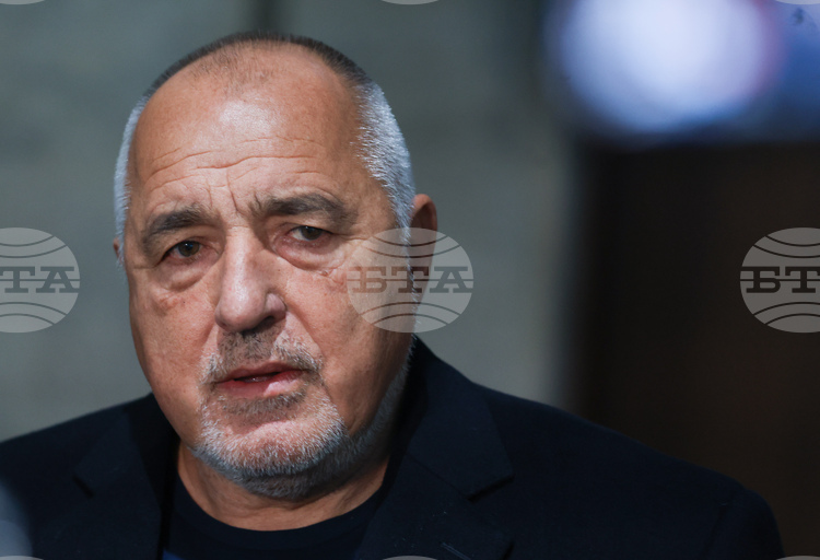 Снощи доста нелепо звучеше изказването на Румен Радев, коментира Бойко Борисов