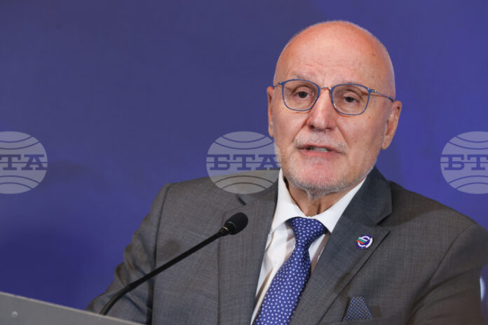 Според Димитър Радев настоящото ниво на лихвените проценти на ЕЦБ остава „подходящо“